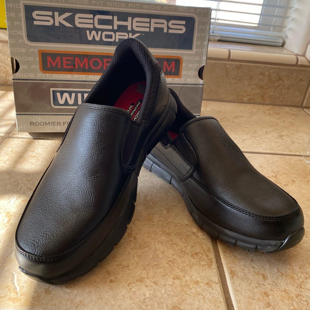 Skechers Black Flats with Elastic Goring and Durable Sole